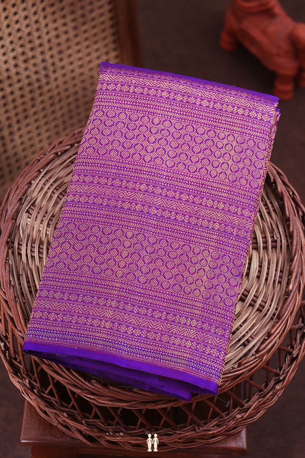 Kanchipuram Silk Saree In Purple With Brocade Design