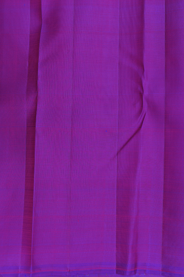 Kanchipuram Silk Saree In Purple With Brocade Design