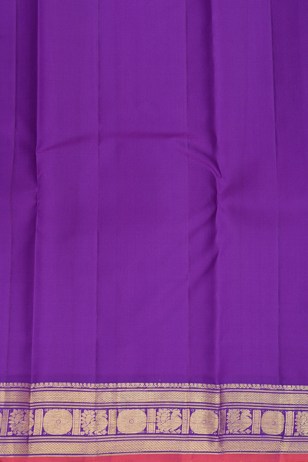 Kanchipuram Silk Saree In Dual Tone With Paisley Buttis