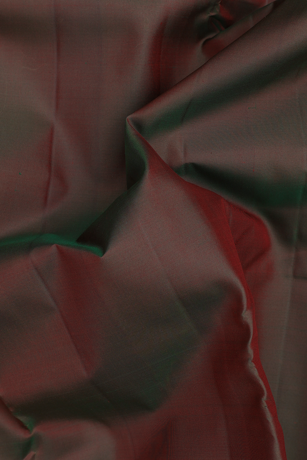 Kanchipuram Silk Saree In Manthulir With Twill Weave Border