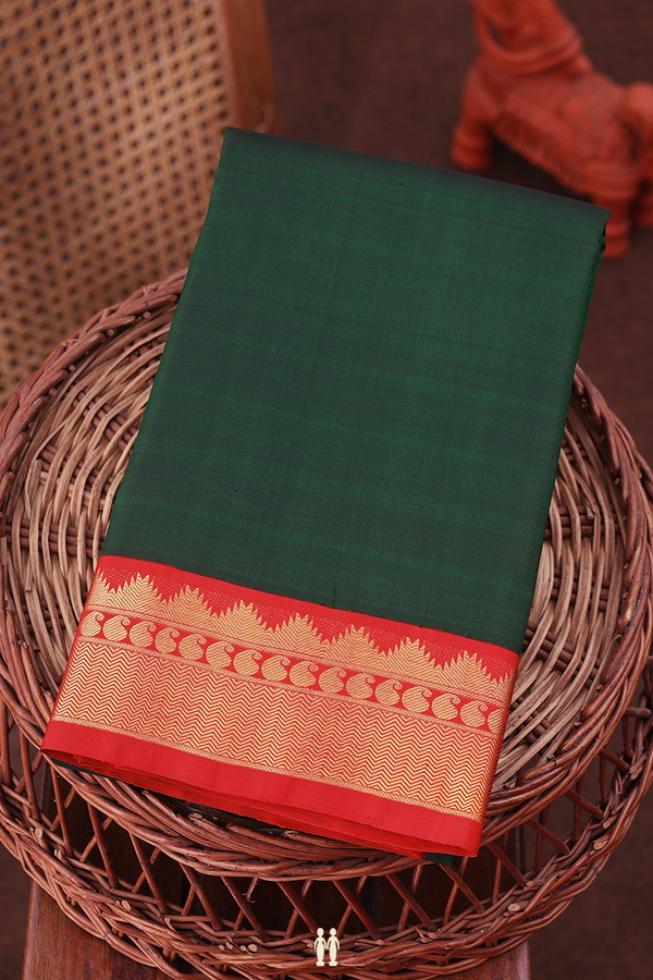 Kanchipuram Silk Saree In Forest Green With Contrast Border