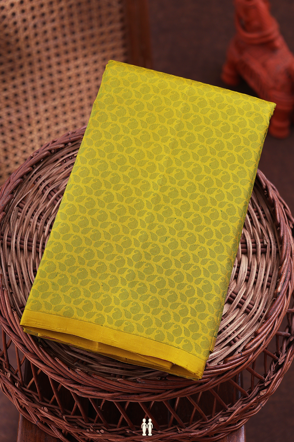 Kanchipuram Silk Saree In Yellow And Pink With Half And Half
