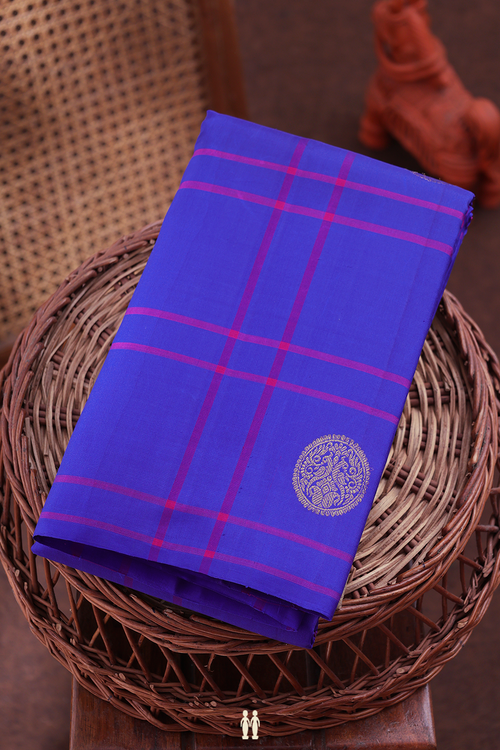 Kanchipuram Silk Saree In Blue Along Checks With Motifs