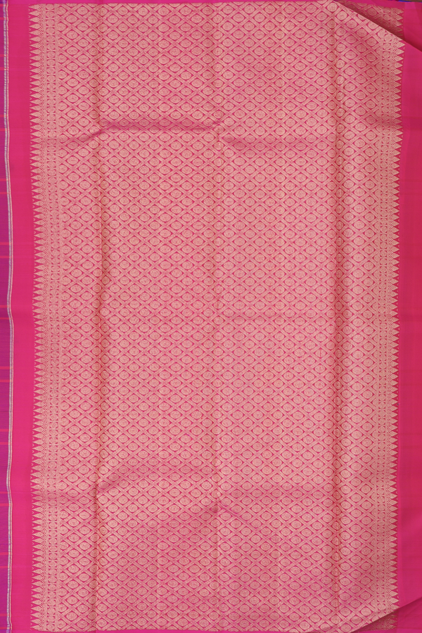 Kanchipuram Silk Saree In Blue Along Checks With Motifs