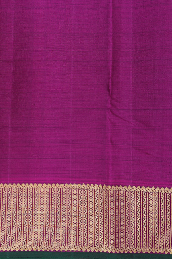 Kanchipuram Silk Saree In Forest Green With Checks Design