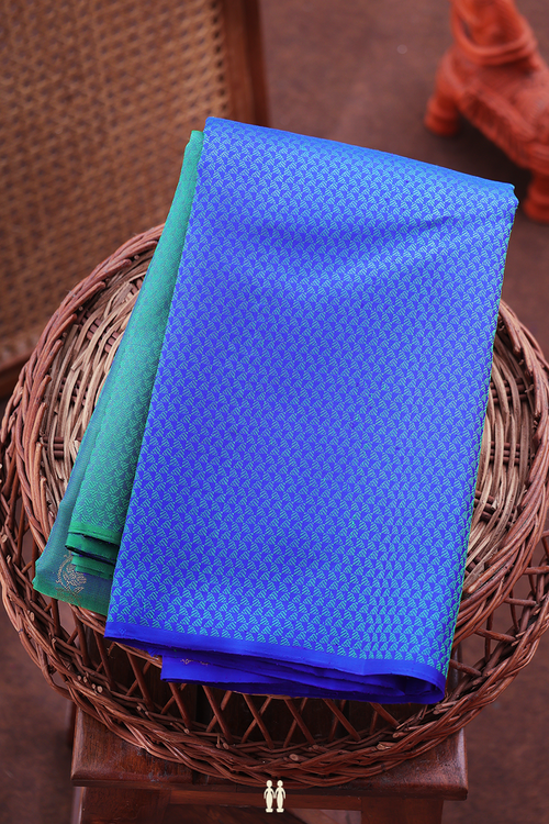 Kanchipuram Silk Saree In Green And Blue With Half And Half