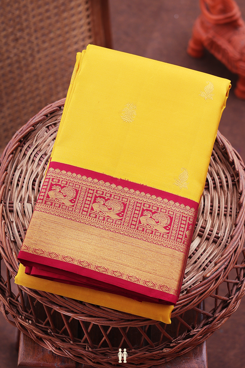 Kanchipuram Silk Saree In Honey Yellow With Paisley Buttas