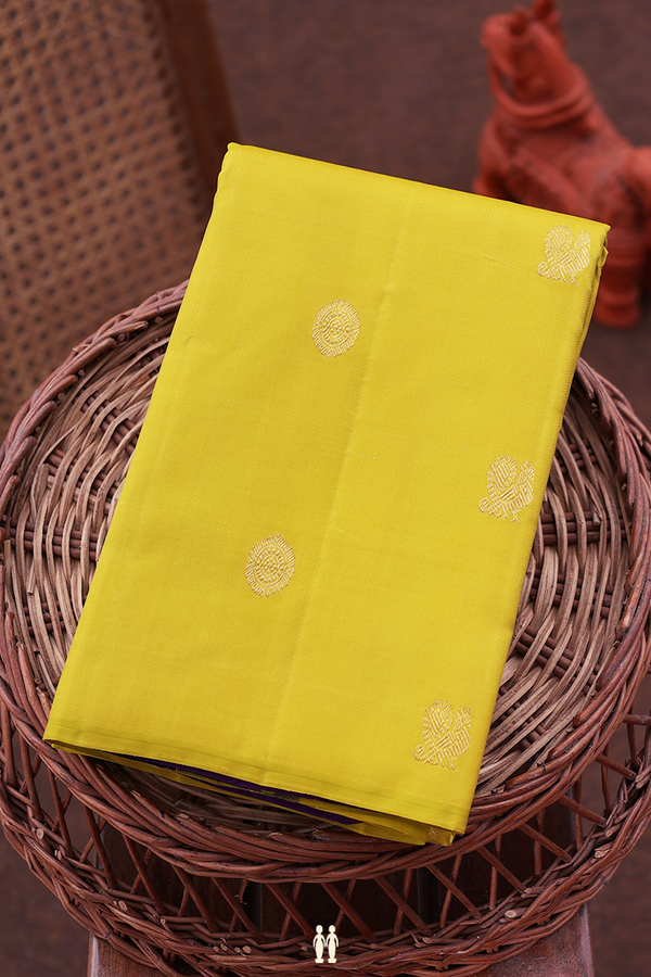 Kanchipuram Silk Saree In Yellow With Chakram Buttas