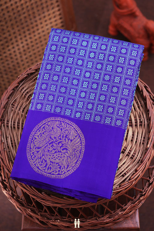 Kanchipuram Silk Saree In Royal Blue With Jacquard Pattern