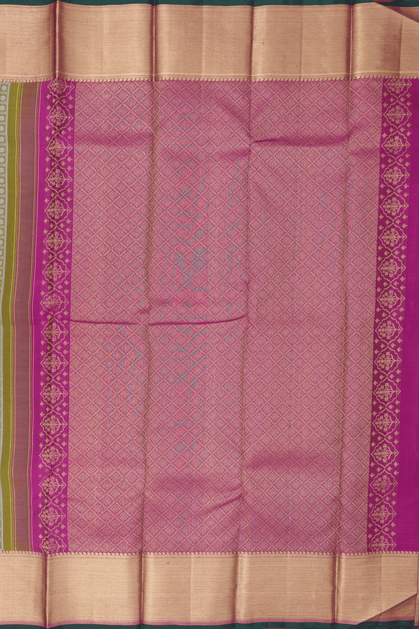 Kanchipuram Silk Saree In Green With Jacquard Pattern