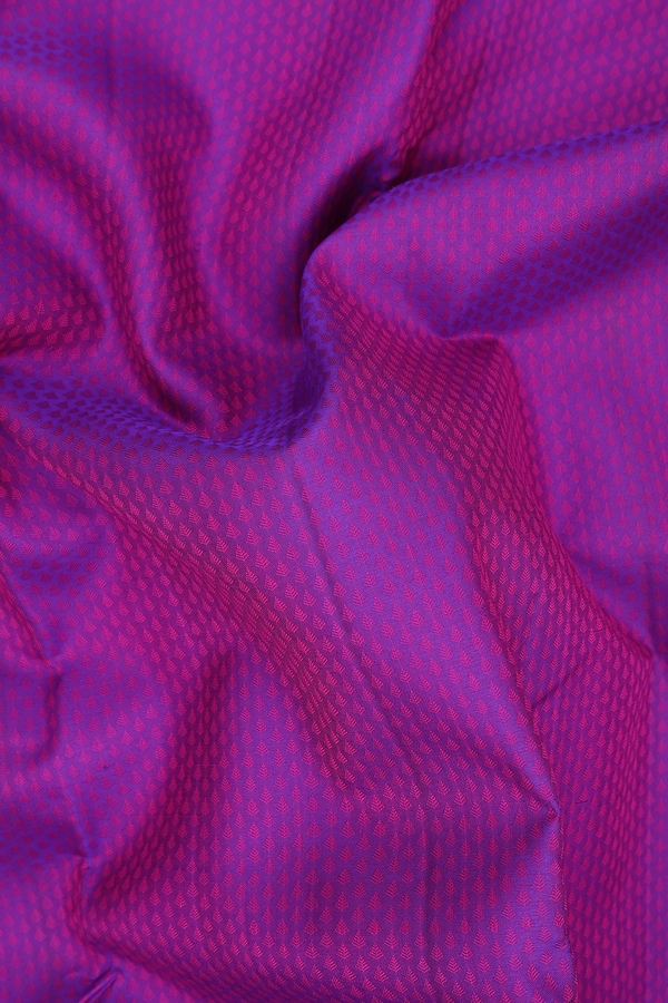 Kanchipuram Silk Saree In Purple With Jacquard Pattern
