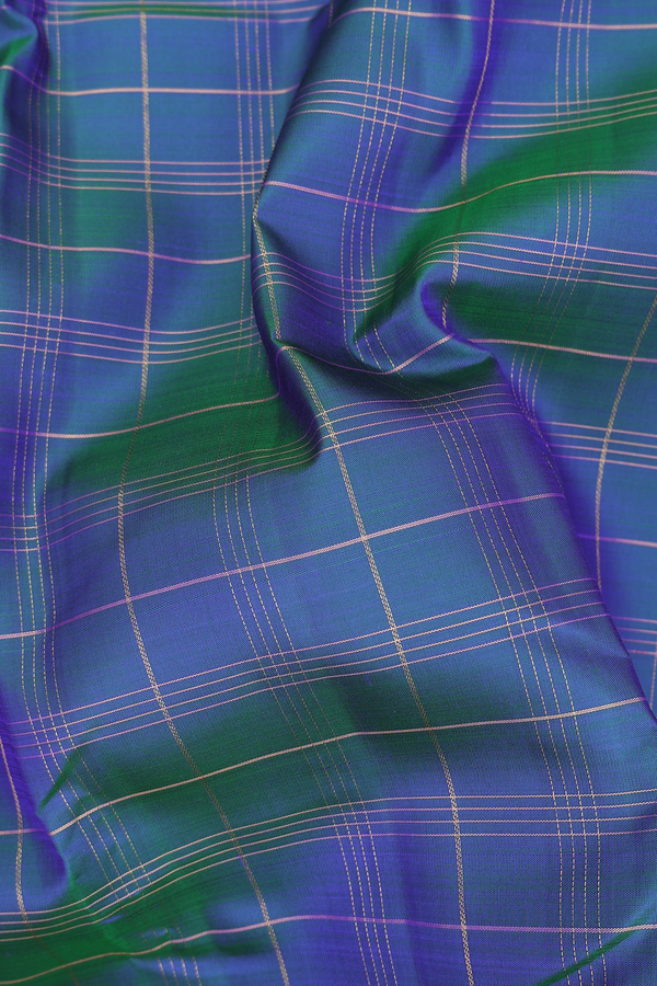 Kanchipuram Silk Saree In Dual Tone With Checks Design