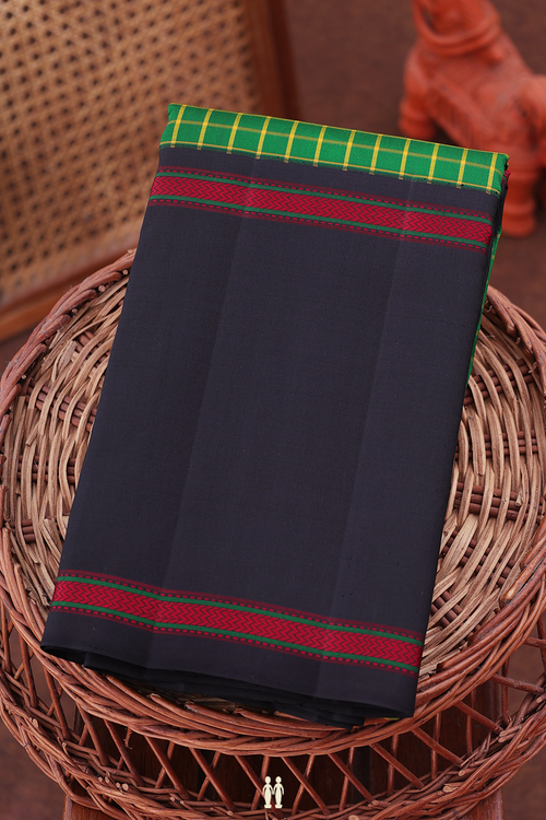 Kanchipuram Silk Saree In Emerald Green With Checks Design