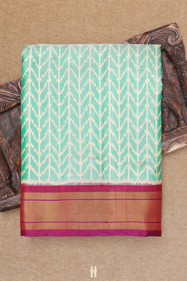 Patola Silk Saree In Green With Allover Design