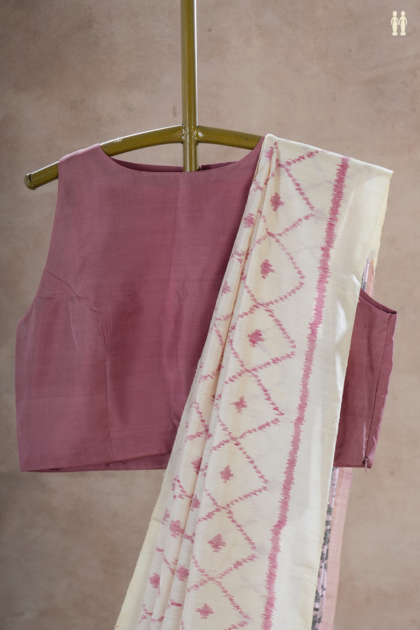 Patola Silk Saree In Off White With Ogee Design