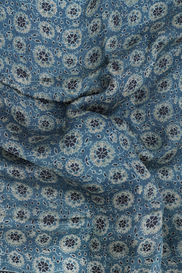 Bailu Silk Saree In Dusty Blue With Floral Design