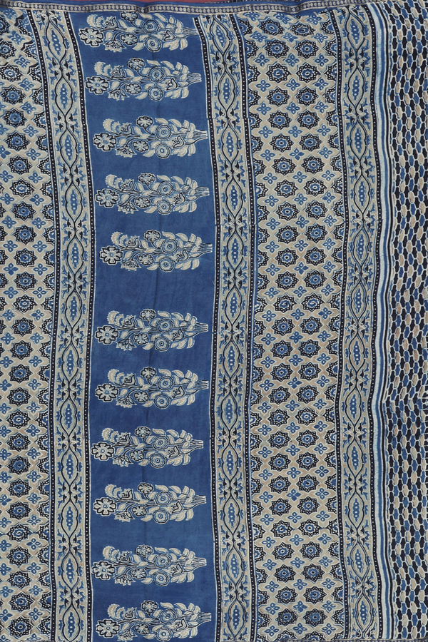 Georgette Saree In Multicolor With Triangle Design