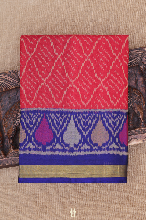 Patola Silk Saree In Red With Ogee Design