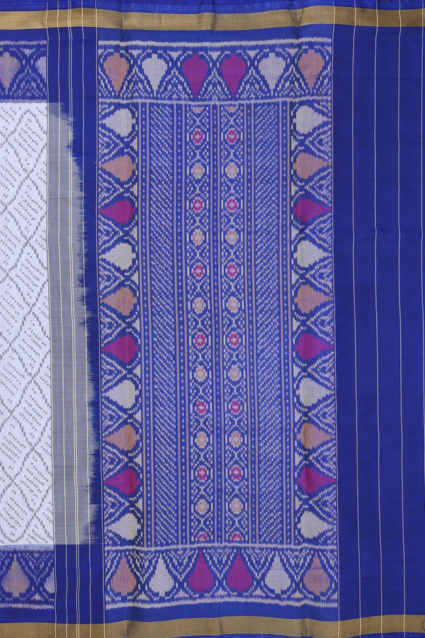 Patola Silk Saree In White With Ogee Design