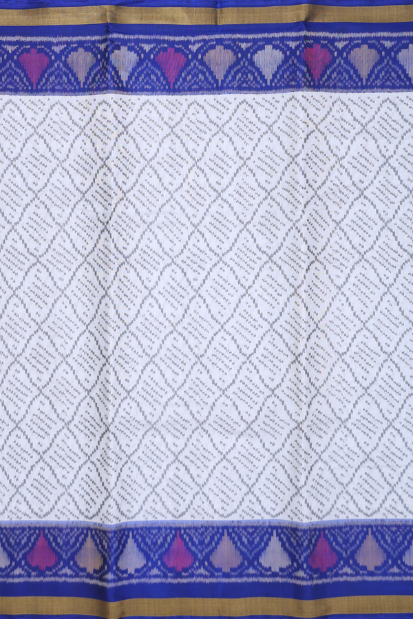 Patola Silk Saree In White With Ogee Design