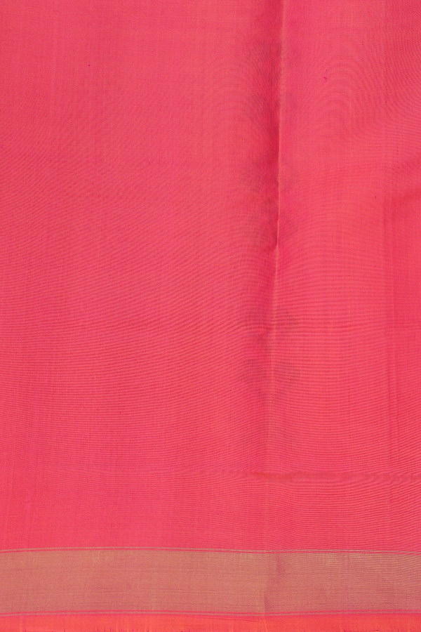 Patola Silk Saree In Dual Tone With Floral Design