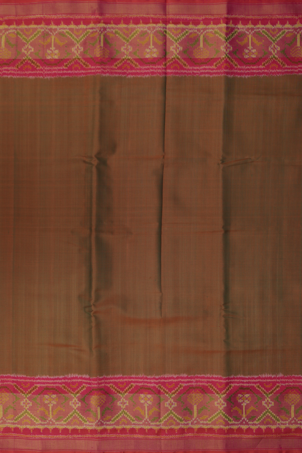 Patola Silk Saree In Plain Dual Tone With Contrast Border