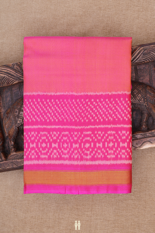 Patola Silk Saree In Plain Pink With Contrast Border