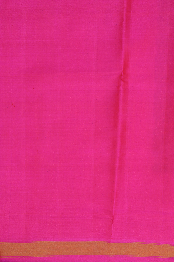 Patola Silk Saree In Plain Pink With Contrast Border