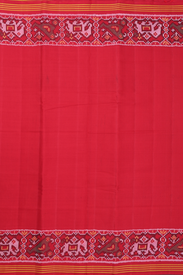 Patola Silk Saree In Plain Chilli Red With Elephant Border