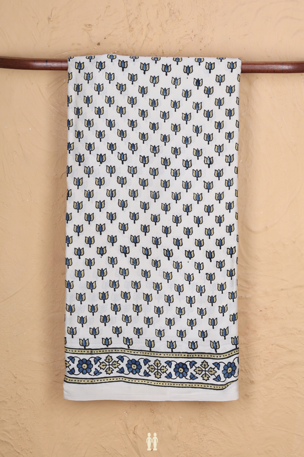 Modal Silk Saree In White With Floral Printed Design