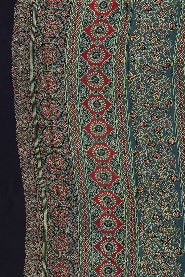 Modal Silk Saree In Forest Green With Floral Printed Design