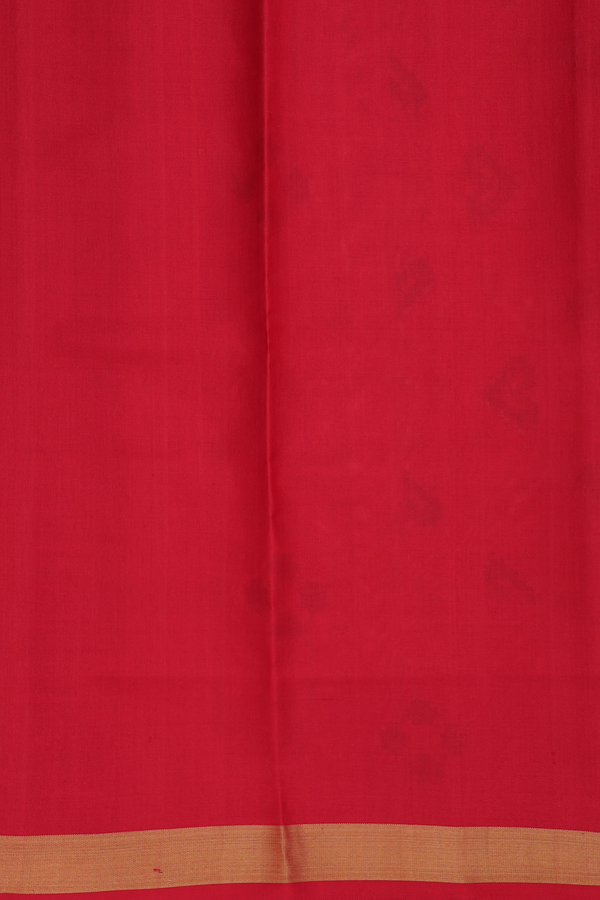 Patola Silk Saree In Red With Ogee Design