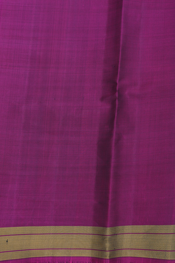 Patola Silk Saree In Plum Purple With Ogee Design
