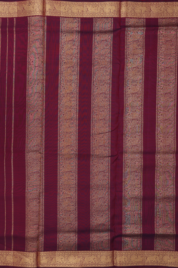 Kanchipuram Nine Yards Silk Saree In Maroon With Peacock Buttas
