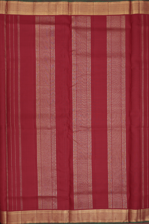 Kanchipuram Nine Yards Silk Saree In Red With Checks Design