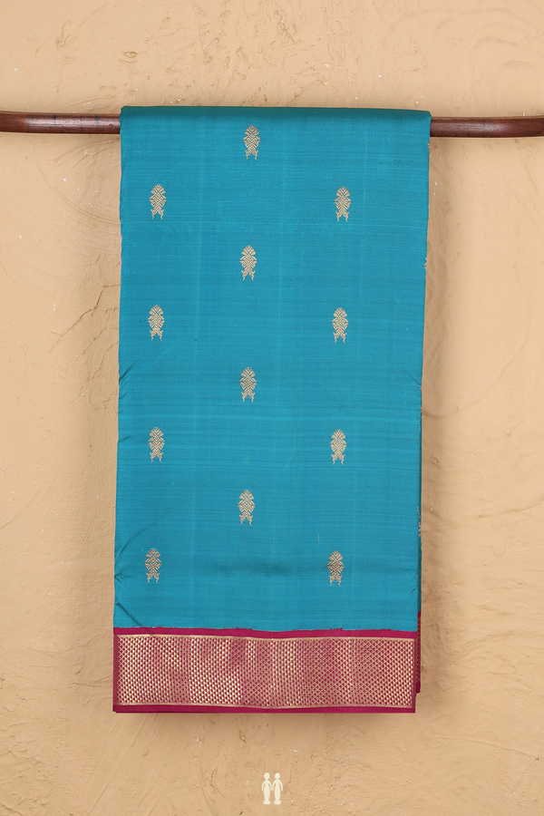 Nine Yards Silk Saree In Blue With Iruthalai Pakshi Buttas
