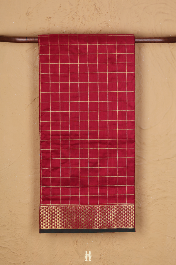 Kanchipuram Nine Yards Silk Saree Red With Checks Design