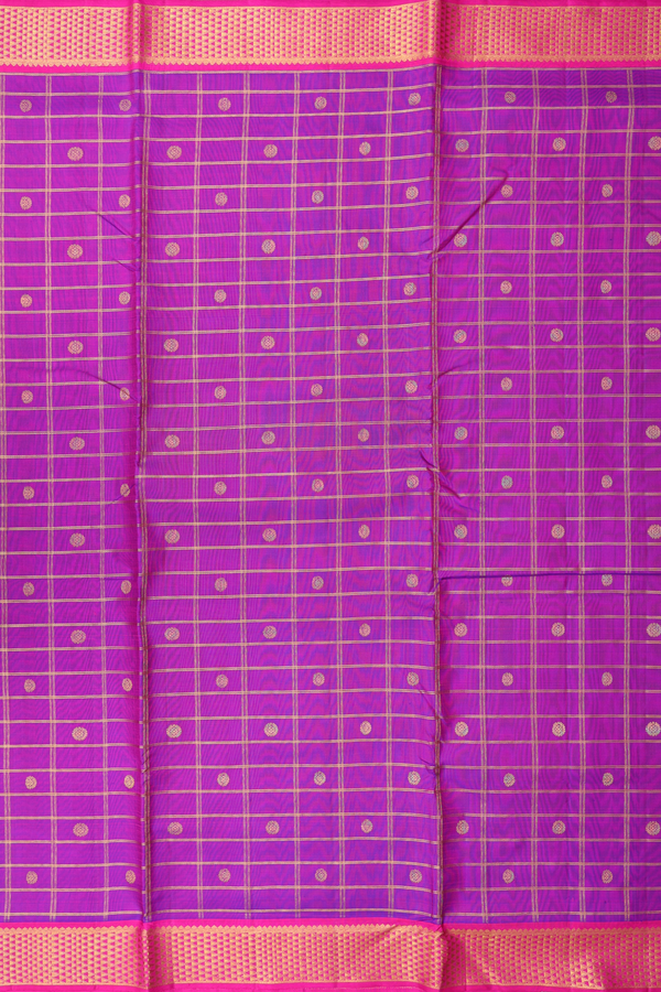 Nine Yards Silk Saree In Purple Along Checks With Buttas