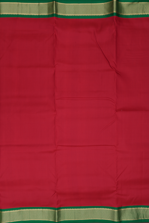 Kanchipuram Nine Yards Silk Saree In Red With Contrast Border
