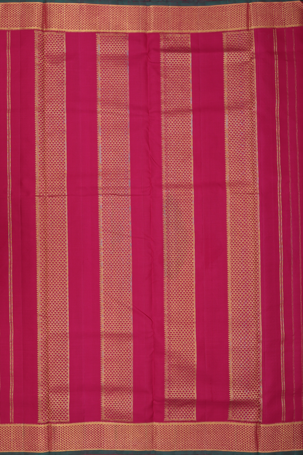 Nine Yards Silk Saree In Plain Red With Arai Maadam Border