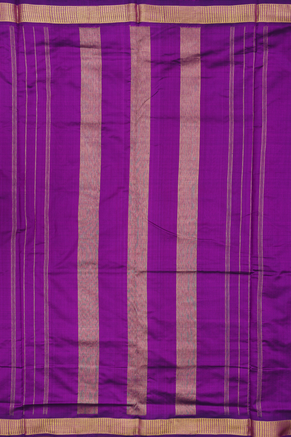 Kanchipuram Nine Yards Silk Saree In Purple With Zari Border