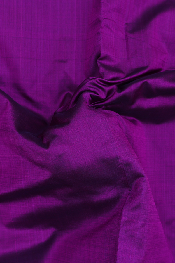 Kanchipuram Nine Yards Silk Saree In Purple With Zari Border