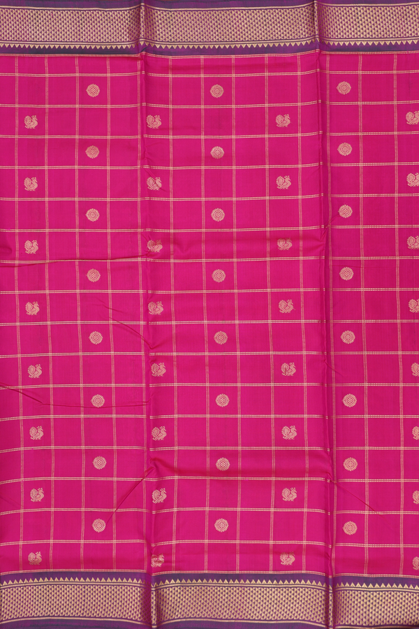 Kanchipuram Nine Yards Silk Saree In Rani Pink With Checks