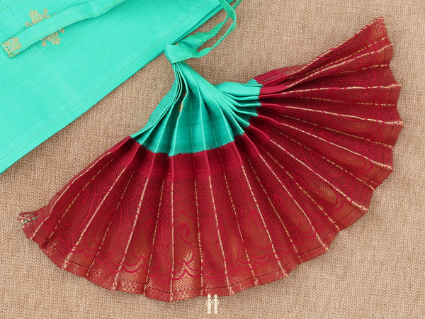 Zari Buttas Green Silk Cotton Amman Pavadai Set