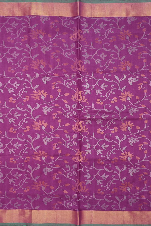Uppada Silk Saree In Purple With Paisley Design