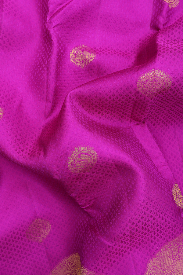 Kanchipuram Silk Saree In Purple With Jacquard Pattern