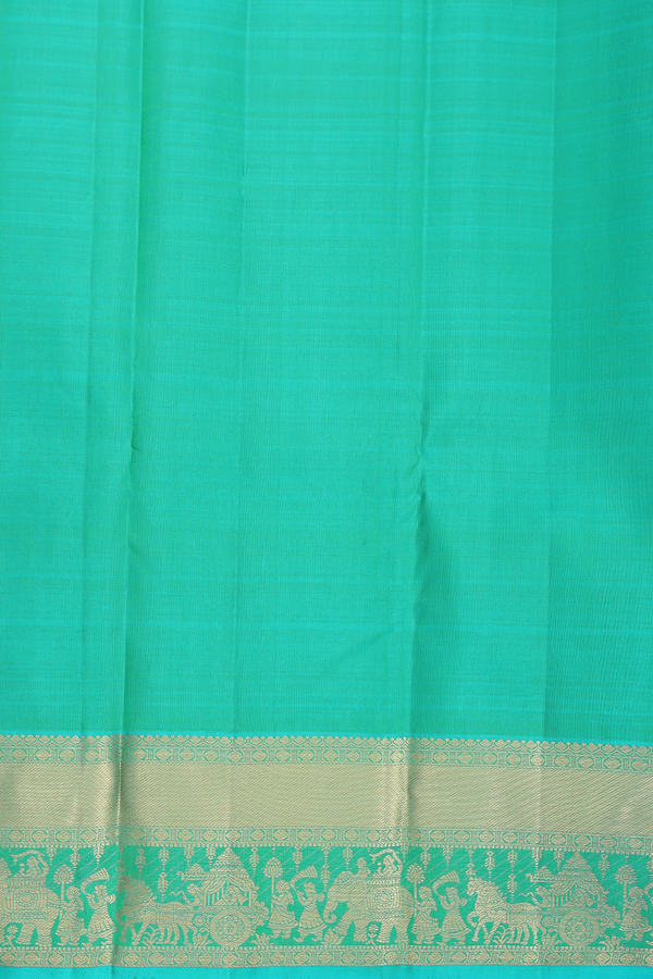 Kanchipuram Silk Saree In Parrot Green With Zari Motifs