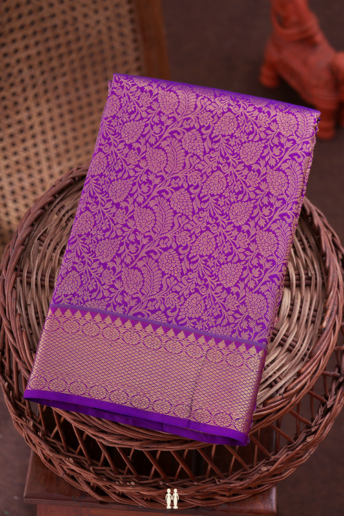 Kanchipuram Silk Saree In Purple With Brocade Design
