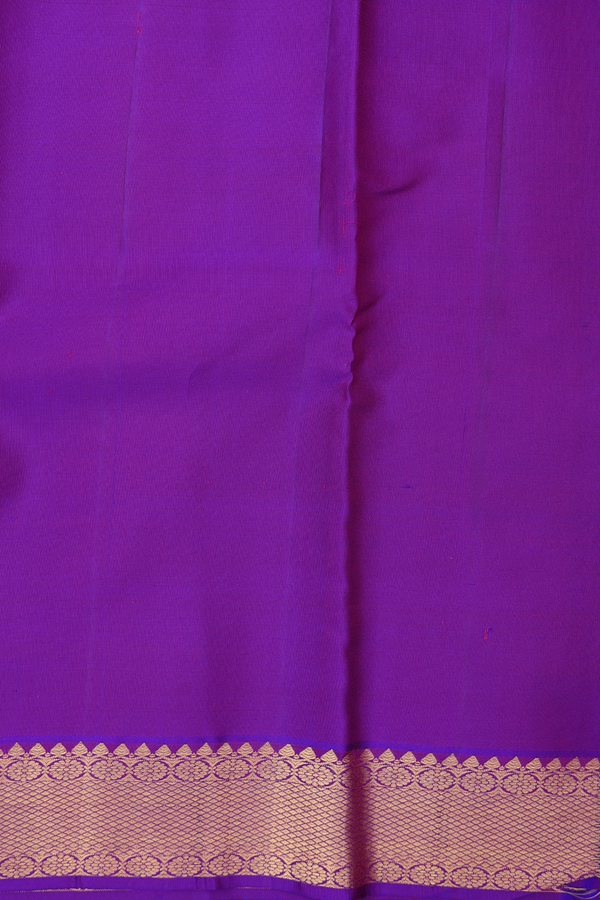 Kanchipuram Silk Saree In Purple With Brocade Design