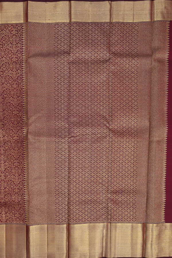 Kanchipuram Silk Saree In Dark Maroon With Brocade Design